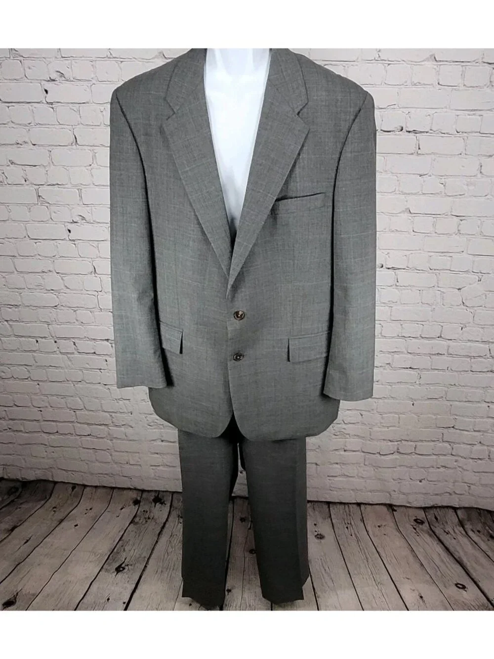 Chaps Ralph Lauren Grey 100% Wool Full Suit Set Jacket Size 46T Pants 39x31